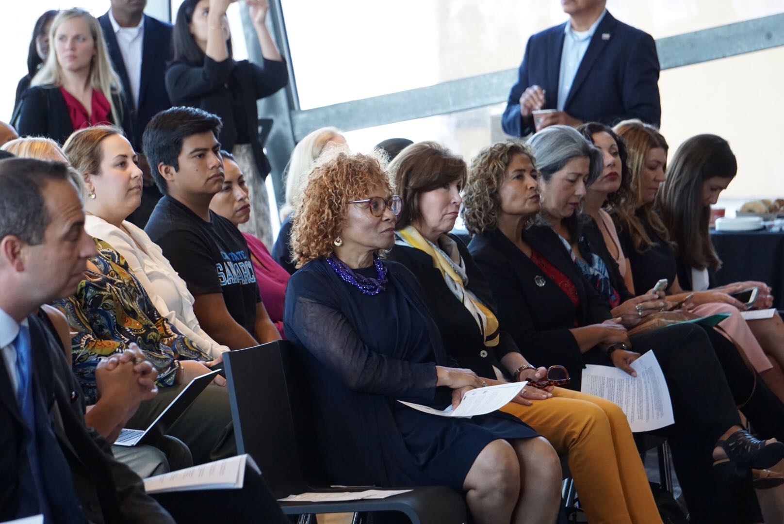 https://www.sandiegobusiness.org/wp-content/uploads/2019/11/Advancing-San-Diego_Launch-Event_Audience.jpg