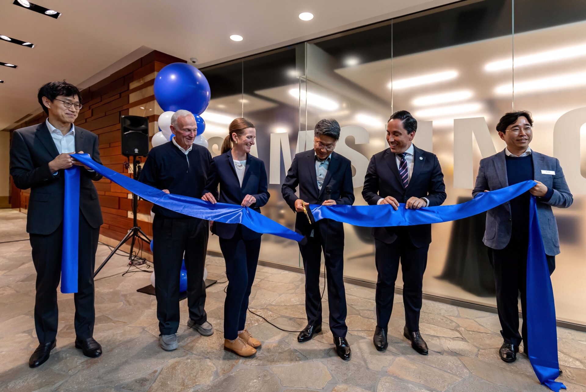 EDC, regional partners cut ribbon on new Samsung Semiconductor sales office